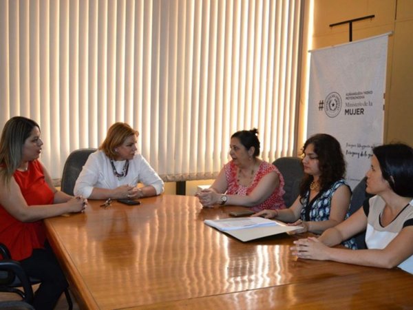 Crearán juzgados y tribunales para tratar violencia a mujeres