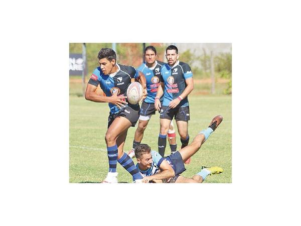 Rinos entrena para futuro