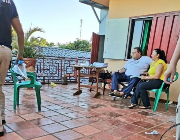 Detienen al concejal de Caazapá Benjamín Adaro en serie de allanamientos - Nacionales - ABC Color