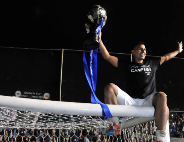 HOY / Aquino colgará los botines tras el Apertura 2020