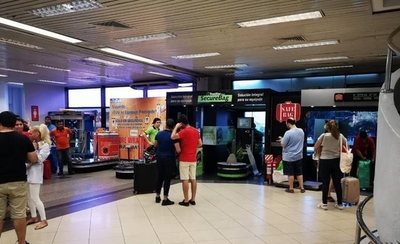 HOY / Conflicto en aeropuerto: firma embaladora niega ganancias astronómicas