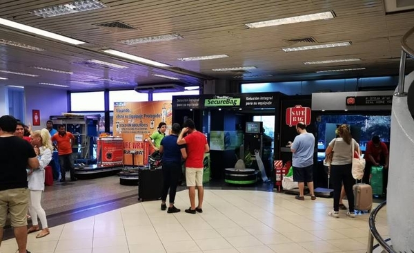 HOY / Conflicto en aeropuerto: firma embaladora niega ganancias astronómicas