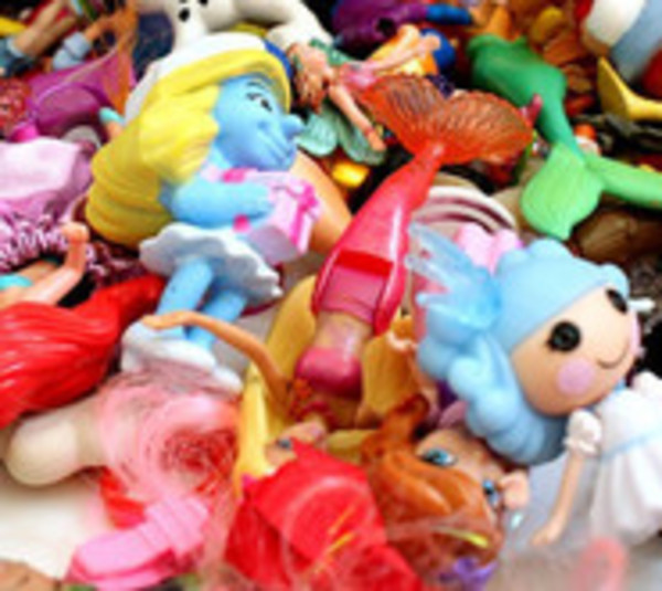 Juguetes de película: Buscan que los Reyes lleguen a niños carenciados - Paraguay.com