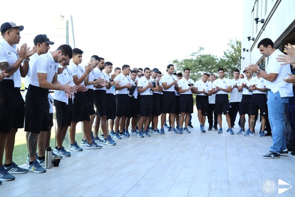 Olimpia inicia una nueva pretemporada