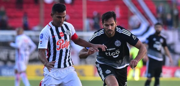 Un histórico del fútbol paraguayo se retira | Noticias Paraguay