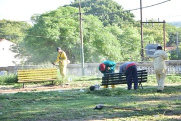 Municipalidad de Asunción realiza jornada de limpieza en playas del microcentro - .::RADIO NACIONAL::.