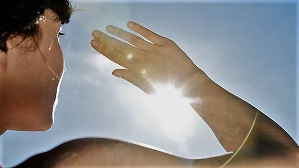 HOY / Agua y sol: riesgos y cuidados de la piel durante el verano