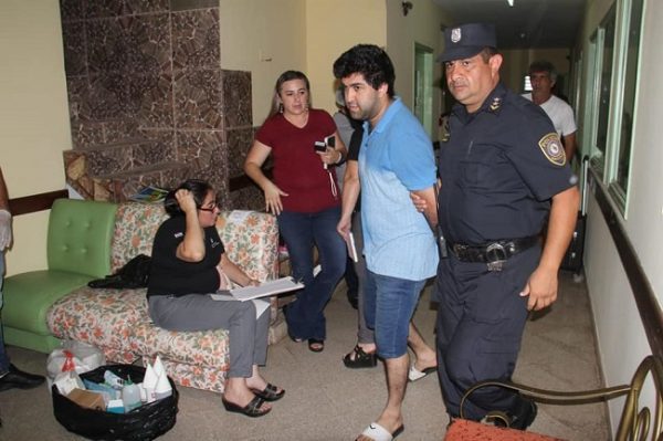Detienen a "delivery" de cocaína en allanamiento a sanatorio