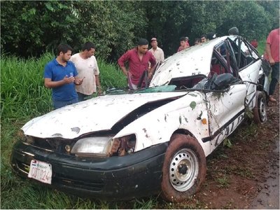 Accidente deja cinco personas heridas en Alto Paraná
