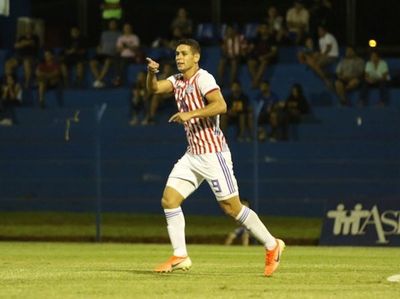 Morelia no liberó al goleador Ferreira