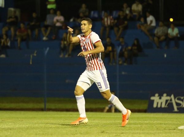 Morelia no liberó al goleador Ferreira