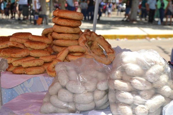 Ministerio de Salud insta a evitar excesos de alimentos durante las vacaciones » Ñanduti