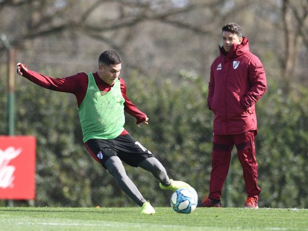 Quintero será sometido a nuevos estudios y no viajó a la pretemporada