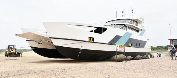 Ferry del Chaco realizará primer viaje abierto al público