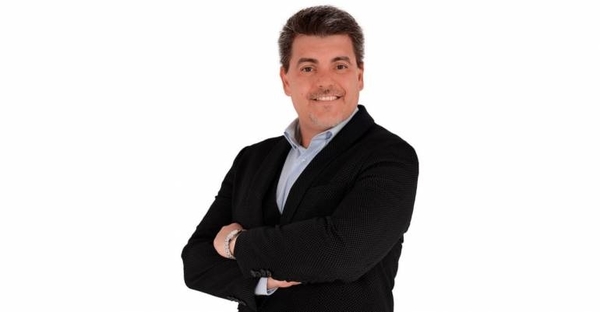HOY / El día que desalojaron a Luis Bareiro y su familia... y la lección de un padre "bipolar"