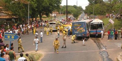 Indemnizarán a víctimas de accidente de tránsito en Lambaré - Nacionales - ABC Color
