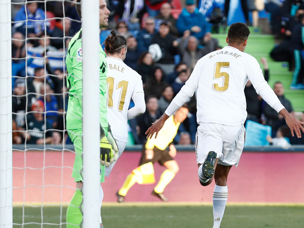 Real Madrid asegura puntos y sigue prendido en la Liga