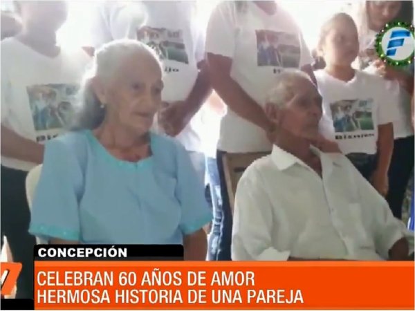 Pareja de abuelos celebra 60 años de casados