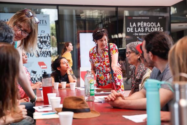 Festival de teatro arranca en Chile con jornada de reflexión sobre crisis - Cultura - ABC Color
