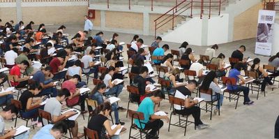 Gobernación ofrece cursos para postulantes a becas
