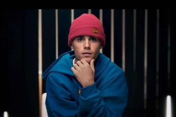 HOY / Bieber "endulza" 2020 con el lanzamiento de su sencillo "Yummy"