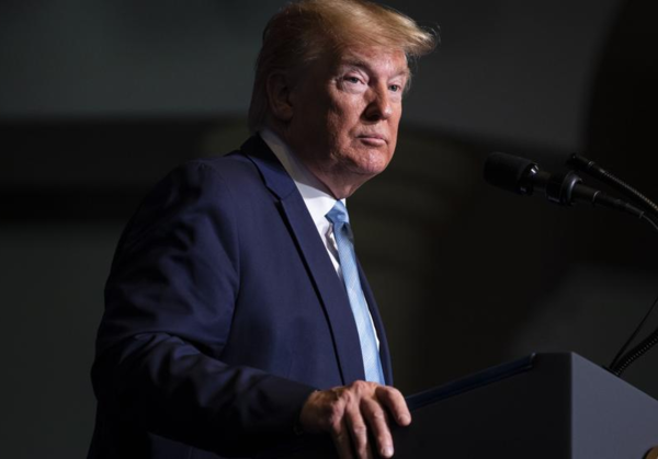 Trump amenaza con atacar 52 objetivos iraníes