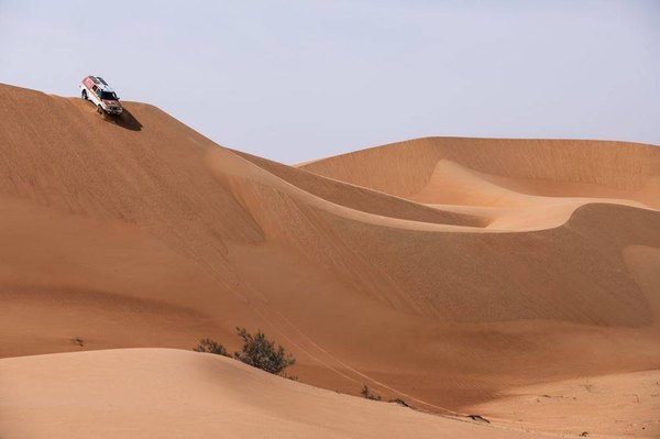 Cuatro paraguayos desafían al rally más difícil del mundo: El Dakar