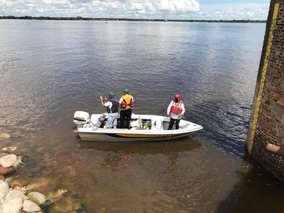 Dos hombres desaparecieron en aguas del Río Paraguay