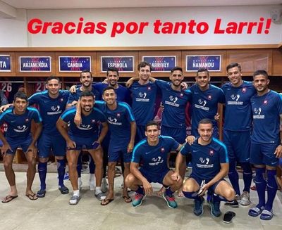 Jugadores despidieron a Larrivey - Cerro Porteño - ABC Color