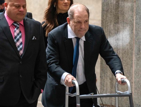 Weinstein dice que estaba “consumido” por su “búsqueda del éxito” - Gente - ABC Color