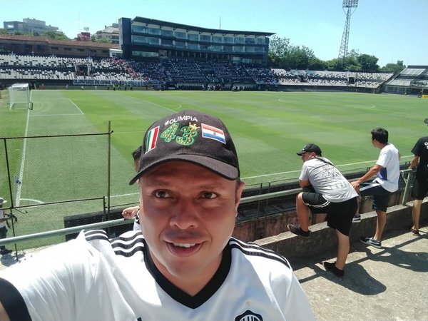 El charro olimpista le trozó a Luisito