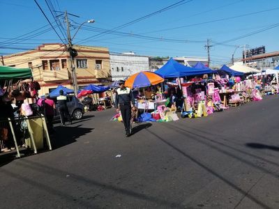 Cierran calles en el Mercado 4 por llegada de Reyes Magos