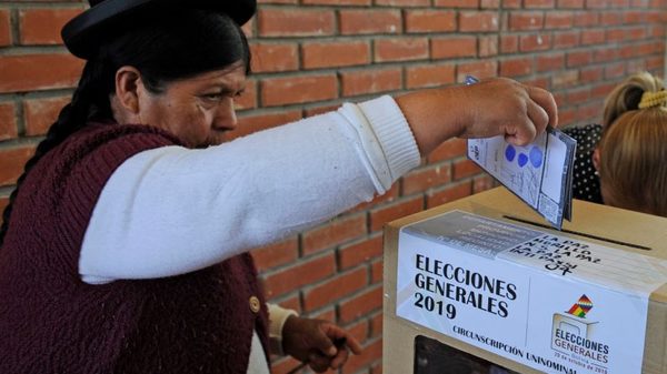 El ente electoral de Bolivia aprueba la convocatoria a elecciones generales » Ñanduti
