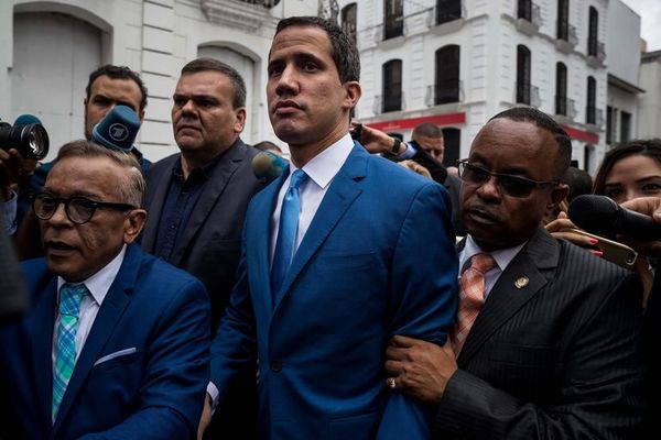 EE.UU. tilda de “farsa” el voto en el Parlamento venezolano y respalda a Guaidó - Mundo - ABC Color