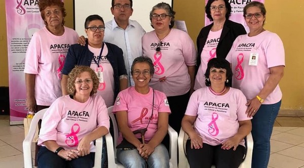 Asociación de pacientes y familiares con cáncer emplazan a salud