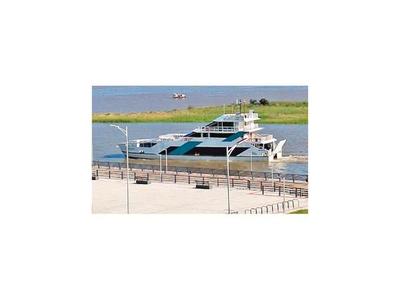 El Ferry del Chaco inicia sus servicios