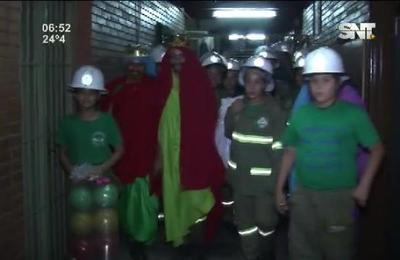 Los Reyes Magos llegaron al Hospital de Clínicas  - SNT