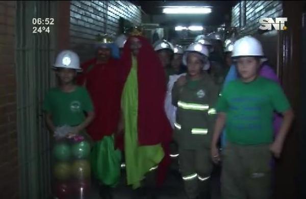 Los Reyes Magos llegaron al Hospital de Clínicas - SNT