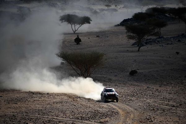 Terranova, nuevo líder del Dakar - Automovilismo - ABC Color