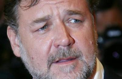 Russell Crowe no asistió a recibir su Globo de Oro por estar combatiendo incendios en Australia - SNT