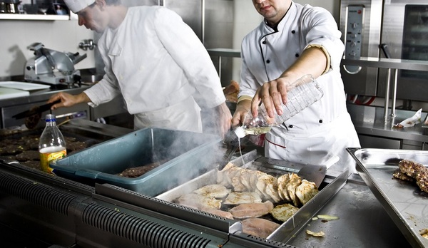 Denuncian a Il Mangiare por no pago de salarios