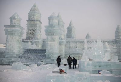 China celebra su famoso festival de hielo