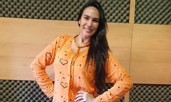 Silvia Flores vuelve a la radio