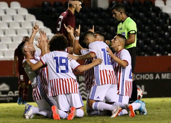 Paraguay parte a Argentina para un amistoso con miras al Preolímpico - .::RADIO NACIONAL::.