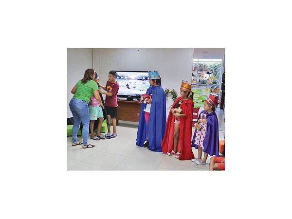 Libros interactivos y taller de origami en Archivo del Congreso