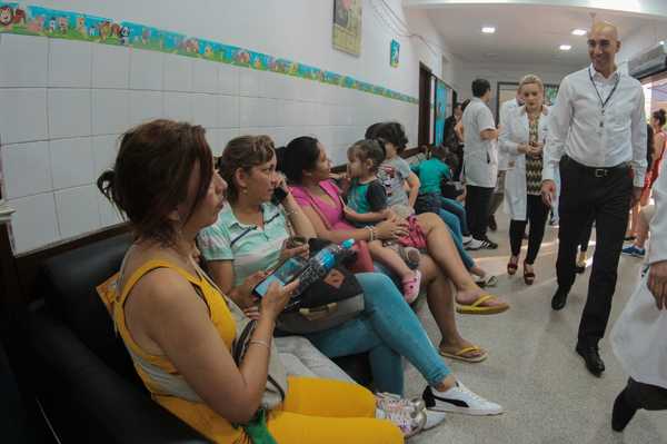 Salud capacitó a 11.000 profesionales para atender a pacientes con dengue » Ñanduti