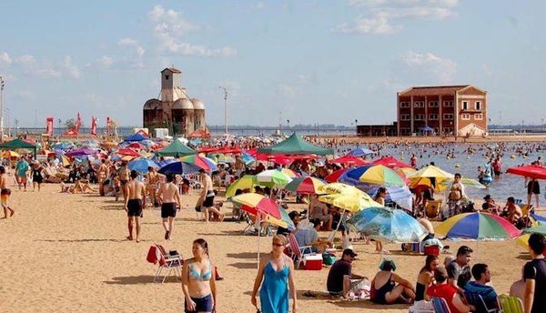 'Hay que romper el mito de que Encarnación es una ciudad cara', dice concejal
