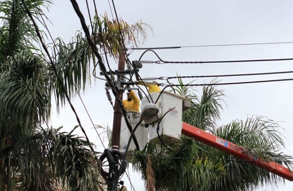 ANDE restablece casi la totalidad del servicio afectado por temporal