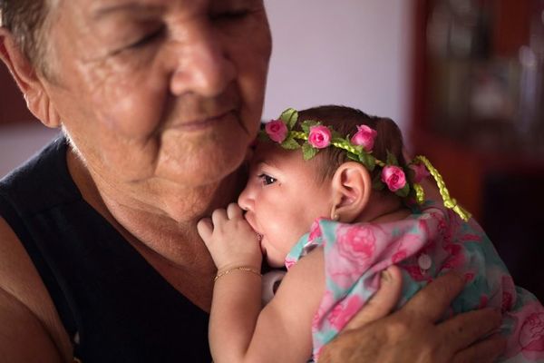 Bebés de madres con zika sin síntomas al nacer muestran leves retrasos en desarrollo - Ciencia - ABC Color