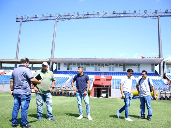 La APF inspecciona los estadios para el arranque del Apertura